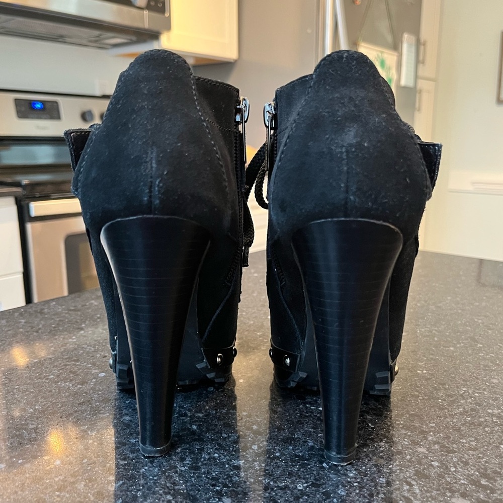 Victoria’s Secret Colin Stuart Ankle Boots sz 5 - Picture 3 of 6